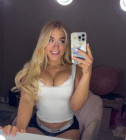 ElleHeartz225
